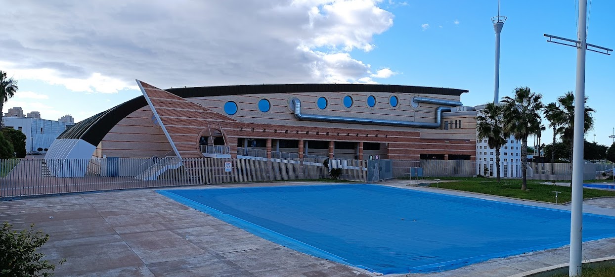 Torrevieja Outdoor Swimming Pool 2