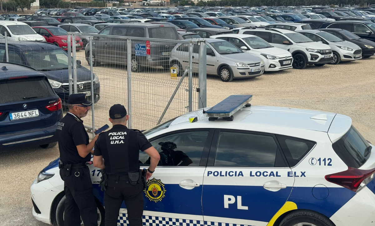 Illegal airport parking closed down