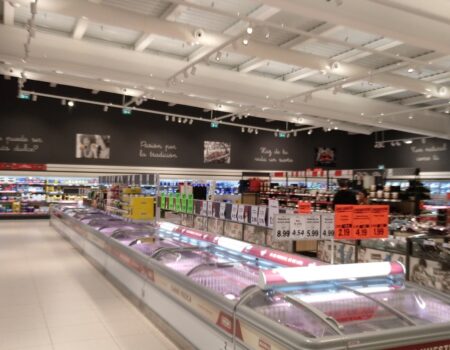 Aldi emerges as the leading supermarket for price containment over the past year with substantial savings on fresh produce.