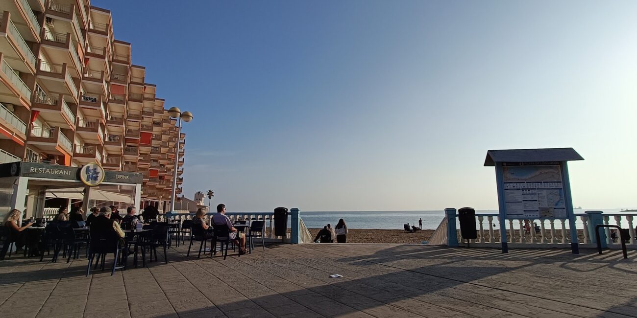 Torrevieja closes the first section of the Los Locos promenade for an 8.5 million euro redevelopment project spanning 18 months.