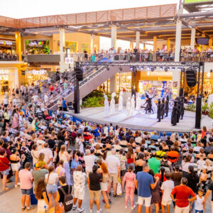 Zenia Boulevard in Orihuela Costa marks its 14th anniversary throughout September with open-air ballet, children's activities, customer prizes, and a major closing celebration.